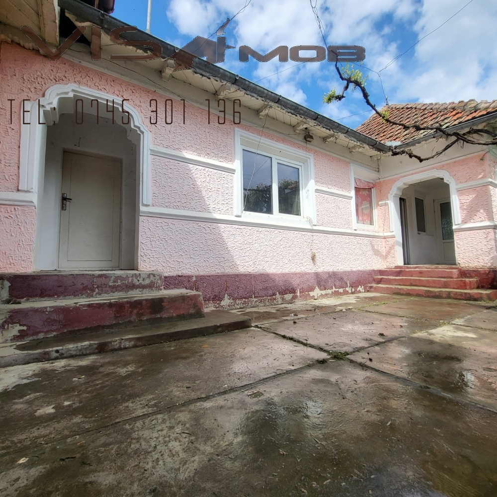 Casa de vanzare - Casin